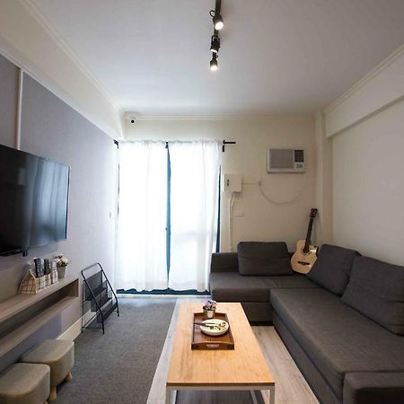 Bird Series Backpacker輕隔間背包客 Apartment Tainan Exterior photo