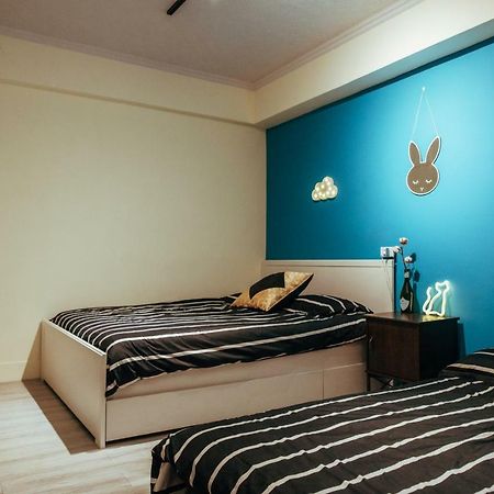 Bird Series Backpacker輕隔間背包客 Apartment Tainan Exterior photo