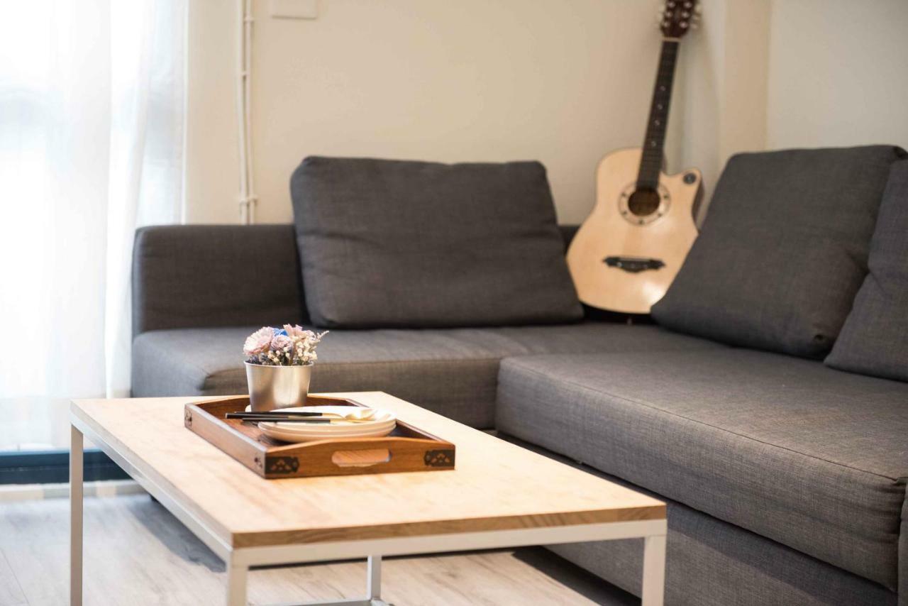 Bird Series Backpacker輕隔間背包客 Apartment Tainan Exterior photo
